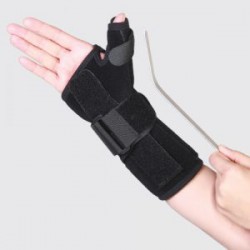 مچ بند آتل دار تک سایز نئوپرن با آتل شست کد 36800 طب و صنعت مچ بند آتل دار تک سایز نئوپرن با آتل شست کد 36800 طب و صنعت